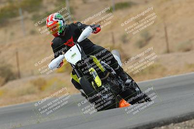 media/Nov-04-2023-2WTD (Sat) [[147bbb9217]]/B Group/1220pm (Outside Turn 2)/